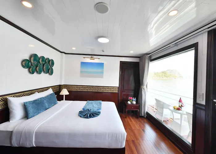 Sapphire Cruise 4*