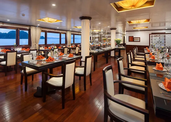 Khách sạn Sapphire Cruise Hạ Long