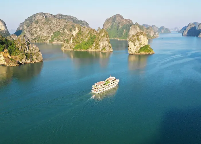 Khách sạn Sapphire Cruise Hạ Long