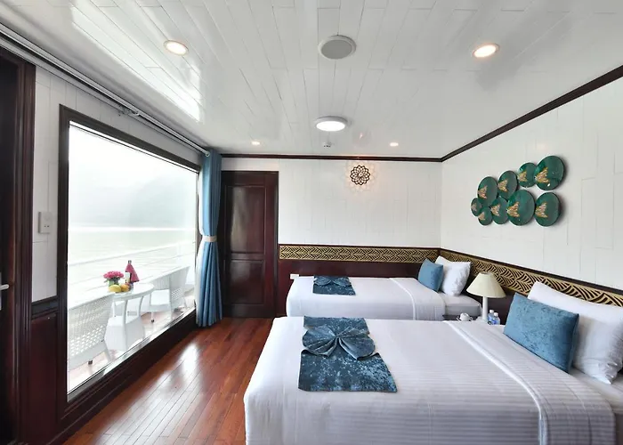 Sapphire Cruise
