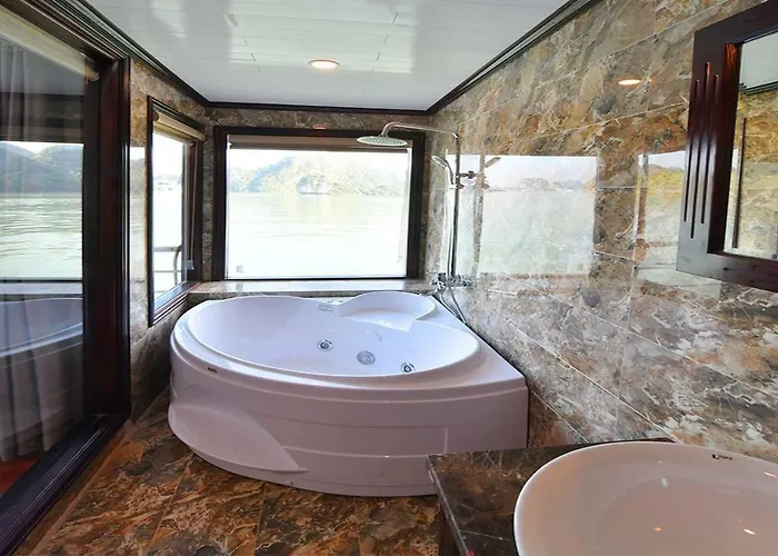 Sapphire Cruise